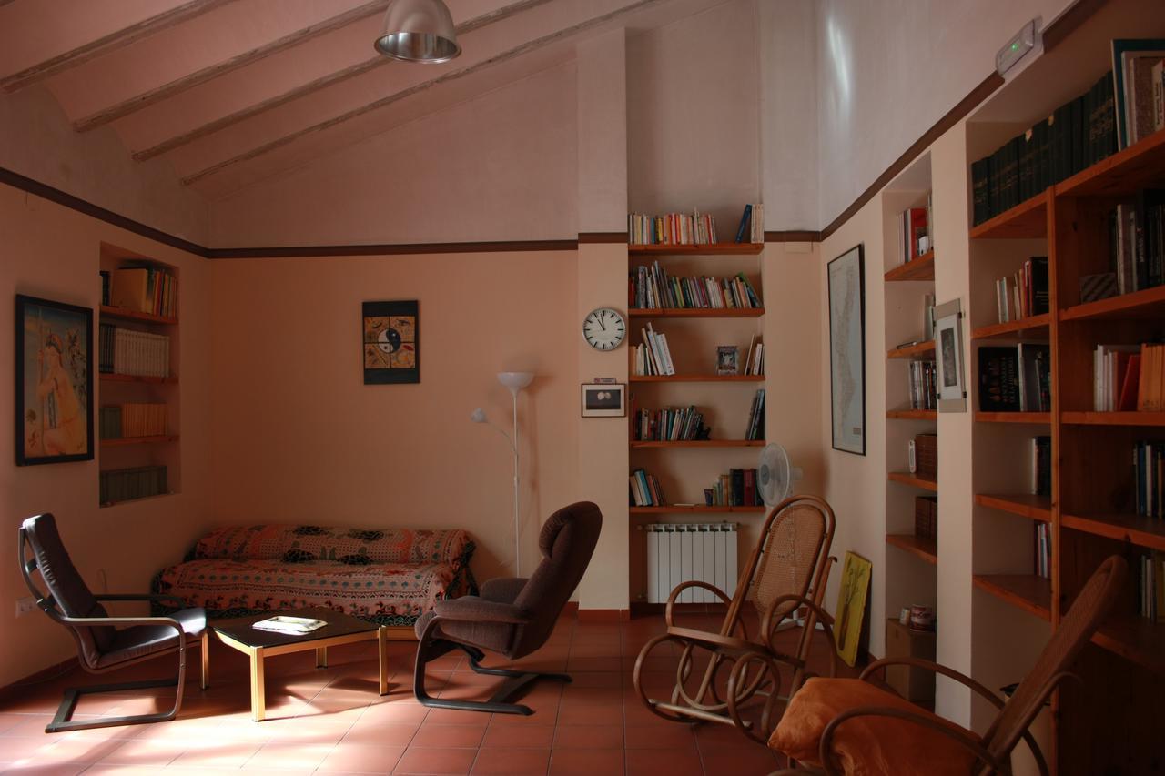 B&B "Domus Atilia" Сагунто Экстерьер фото